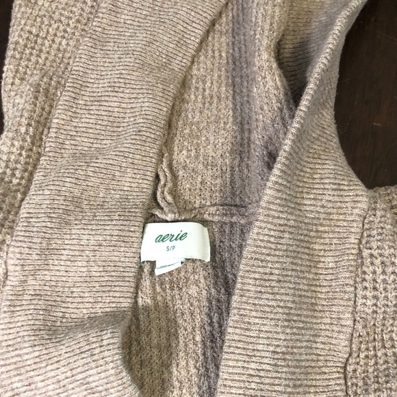 Aerie Soft Beige Knit Sweater - Picture 2 of 6